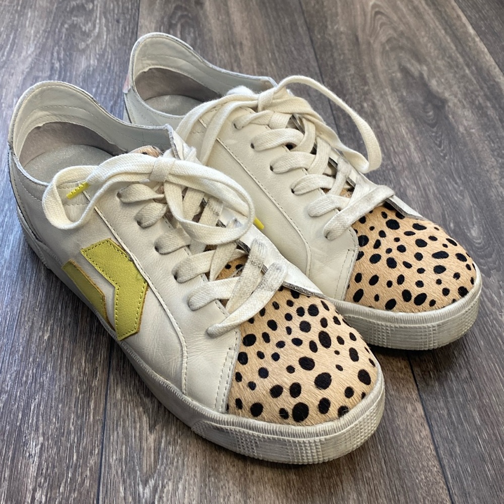 Dolce Vita Sneakers with yellow and cheetah detail